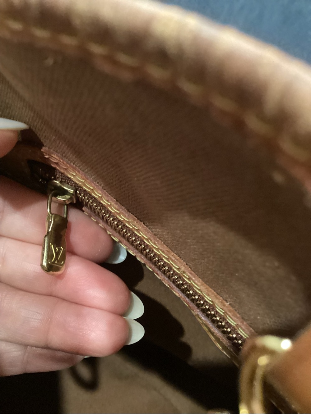 Louis Vuitton Brown Monogram Canvas Batignolles Horizontal - Picture 6 of 9